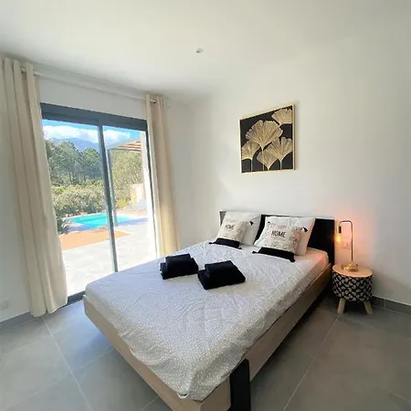 Neuve Avec Piscine Chauffee Villa *