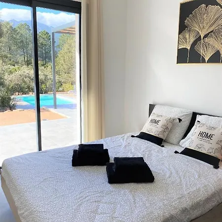 Neuve Avec Piscine Chauffee Villa Sainte-Lucie de Porto-Vecchio